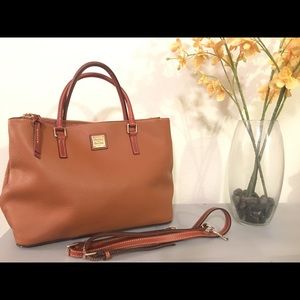 Dooney & Bourke Willa Satchel